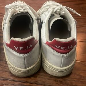 Veja men’s sneakers
